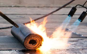 Layer De La Haye asphalt flat roofing repairs